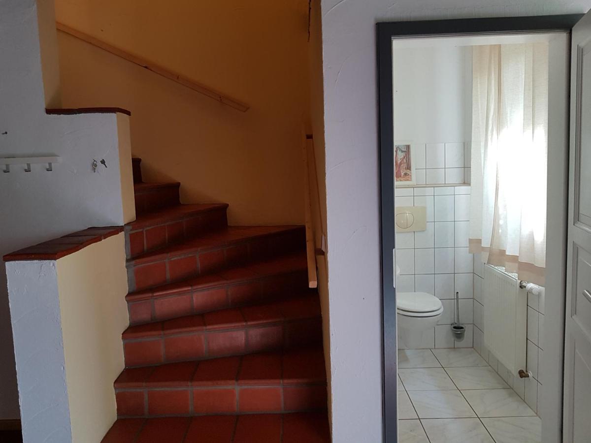 Grosse Wohnung / Haushaelfte In Peetzig Am See Angermunde Exterior photo